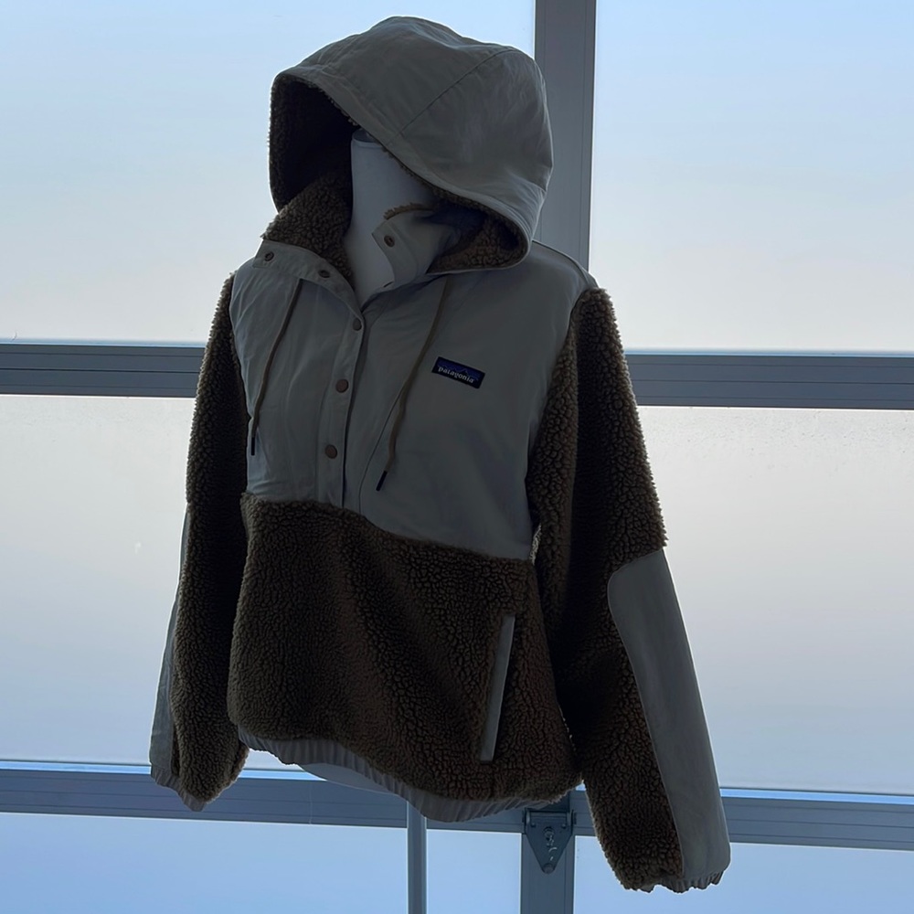 Patagonia teddy bear pullover M